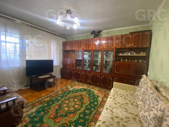 
   Продам 2-комнатную, 48 м², Абрикосовая ул, 18

. Фото 2.