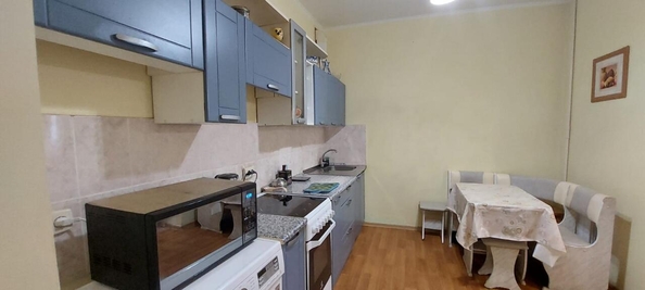 
   Продам 4-комнатную, 80 м², Вишневая ул, 31

. Фото 13.