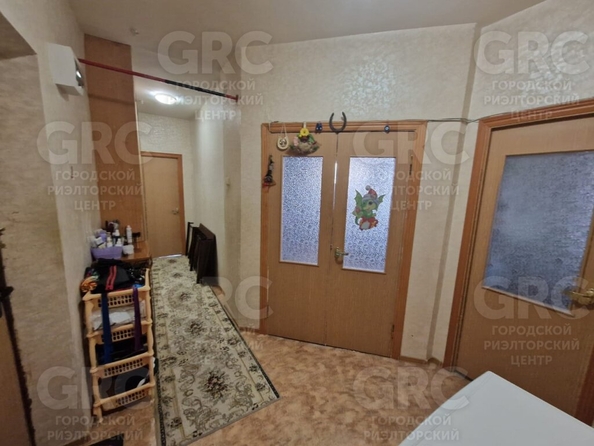 
   Продам 2-комнатную, 67 м², Вишневая ул, 31

. Фото 6.