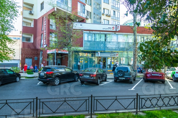 
   Продам 3-комнатную, 75 м², Юных Ленинцев ул, 10А

. Фото 30.