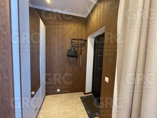 
   Продам 2-комнатный апартамент, 46 м², Альпийская ул, 1/3

. Фото 21.