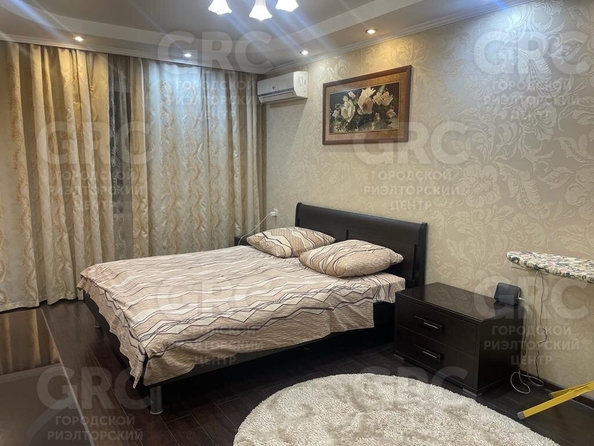 
   Продам 2-комнатную, 50 м², Роз ул, 50

. Фото 11.