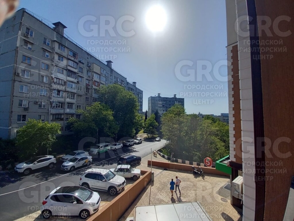 
   Продам 1-комнатную, 30.4 м², Вишневая ул, 5А

. Фото 10.