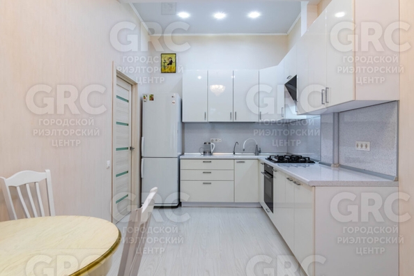 
   Продам 2-комнатную, 51.8 м², Тоннельная ул, 2/2

. Фото 4.