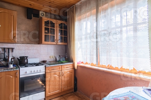 
   Продам 2-комнатную, 52 м², Труда ул, 10

. Фото 12.