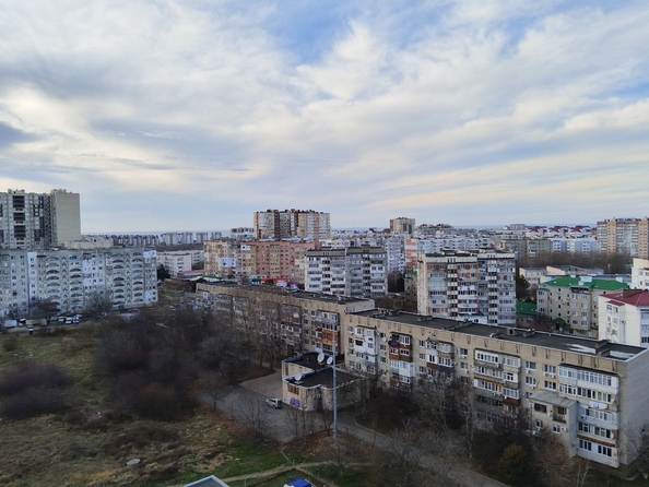 
   Продам 1-комнатную, 38 м², Владимирская ул, 142

. Фото 37.