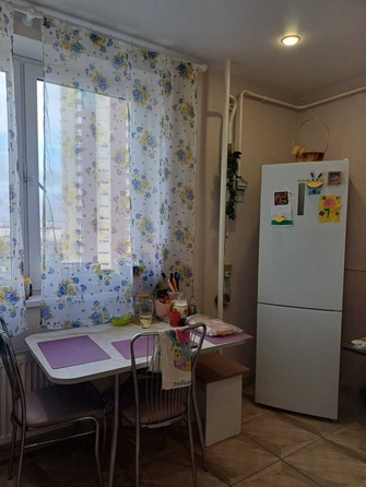 
   Продам 1-комнатную, 38 м², Рождественская ул, 42

. Фото 8.