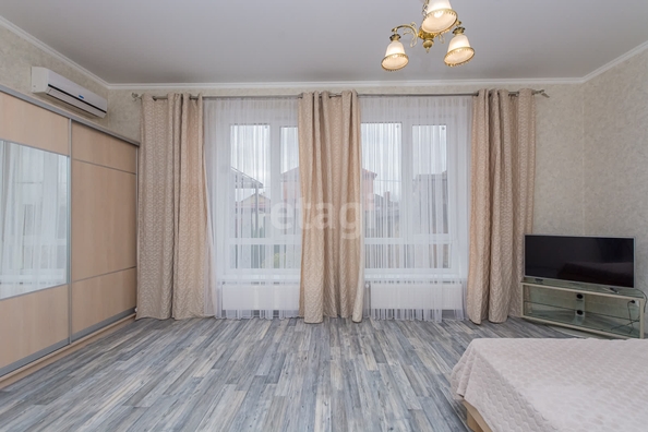 
   Продам дом, 225 м², Краснодар

. Фото 25.