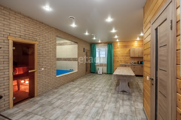 
   Продам дом, 238.3 м², Краснодар

. Фото 12.