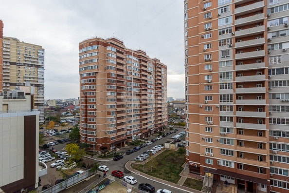 
   Продам 3-комнатную, 106.1 м², Гаражная ул, 71/1

. Фото 36.