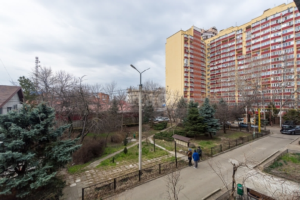 
   Продам 2-комнатную, 49.5 м², Гаражная ул, 77

. Фото 10.