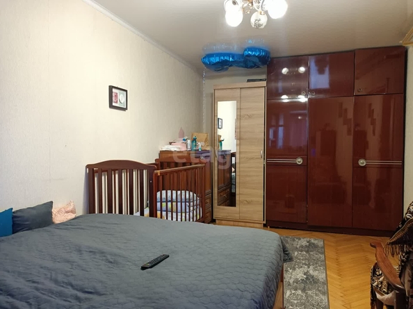 
   Продам 2-комнатную, 43.3 м², Бургасская ул, 21

. Фото 2.