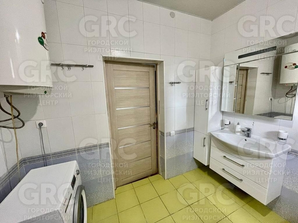 
   Продам дом, 440 м², Вардане

. Фото 11.