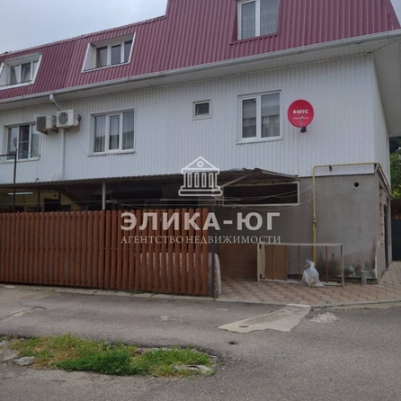 
   Продам таунхаус, 96 м², Новомихайловский

. Фото 1.