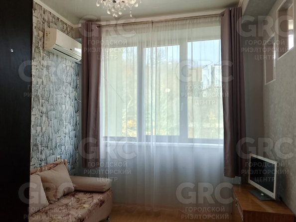 
   Продам 1-комнатную, 21 м², Российская ул, 2б

. Фото 12.