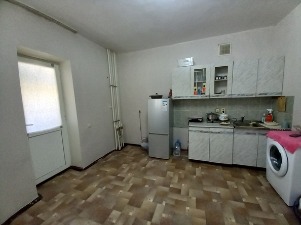 
   Продам 1-комнатную, 41 м², Парковая ул, 60Вк1

. Фото 2.