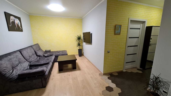 
   Продам 1-комнатную, 41 м², Таманская ул, 121к15

. Фото 4.