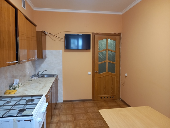 
   Продам 1-комнатную, 37 м², Стахановская ул, 19к2

. Фото 9.