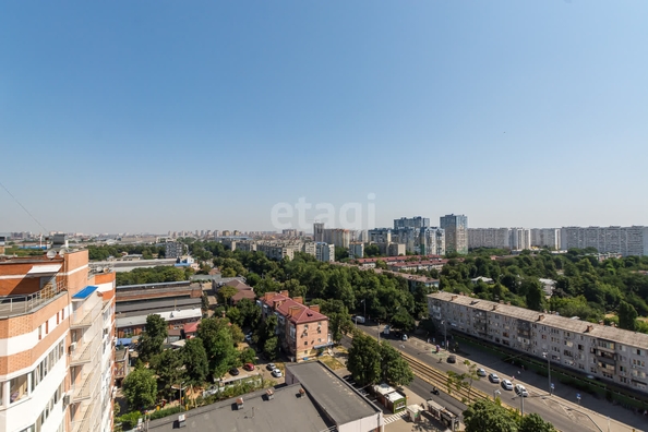 
  Сдам в аренду 3-комнатную квартиру, 100.5 м², Краснодар

. Фото 25.