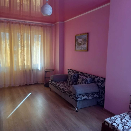 
   Продам 1-комнатную, 37 м², Симферопольское ш, 1А

. Фото 1.