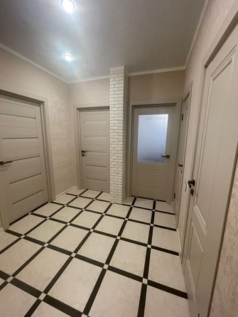 
   Продам 2-комнатную, 69 м², Таманская ул, 121к6

. Фото 34.
