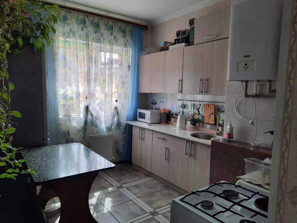 
   Продам 1-комнатную, 47 м², Солнечная ул, 54

. Фото 1.