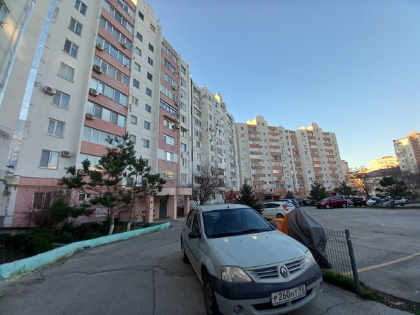 
   Продам 1-комнатную, 50 м², Ленина ул, 153

. Фото 25.