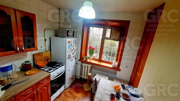 
   Продам 1-комнатную, 36 м², Гагарина ул, 34

. Фото 9.