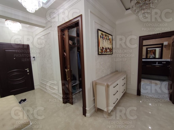 
   Продам 3-комнатную, 230 м², Нагорная ул, 11

. Фото 8.