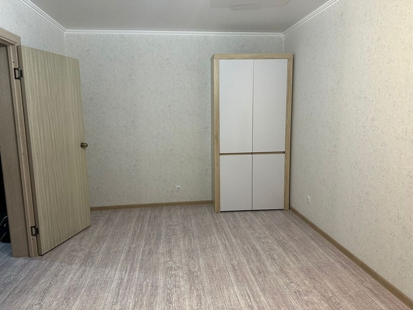 
   Продам 1-комнатную, 37 м², Адмирала Пустошкина ул, 22к13

. Фото 11.