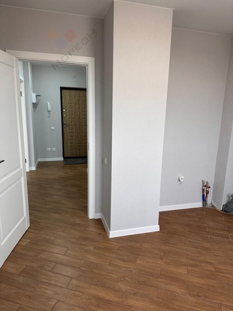 
   Продам 1-комнатную, 38.5 м², Валерия Вишневецкого ул, 13к7

. Фото 6.