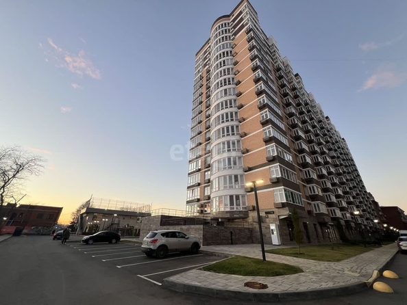 
   Продам 2-комнатную, 68.5 м², Московская ул, 112

. Фото 3.