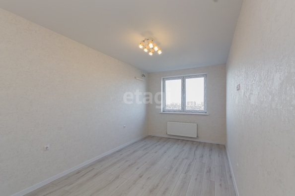 
   Продам 2-комнатную, 58.4 м², Любимово мкр, 5

. Фото 5.