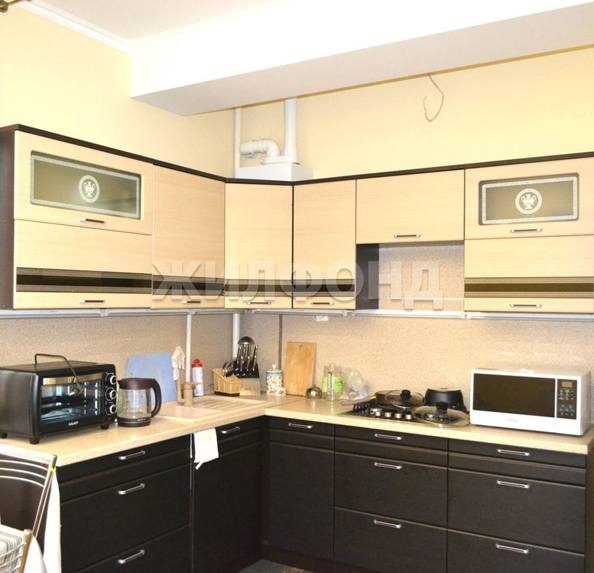 
   Продам 2-комнатную, 73 м², Макаренко снт, 9в

. Фото 10.