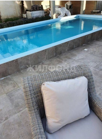 
   Продам дом, 450 м², Сочи

. Фото 2.