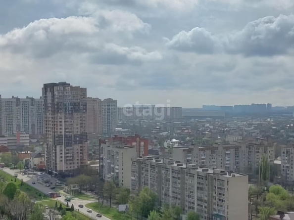 
   Продам 1-комнатную, 55.4 м², 40-летия Победы ул, 33Г

. Фото 10.