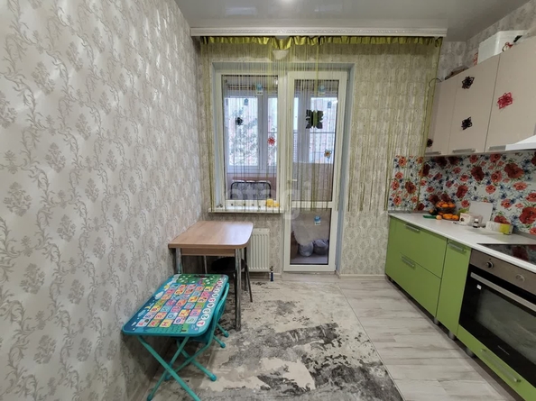 
   Продам 1-комнатную, 33.3 м², Героя Яцкова И.В. ул, 1/10

. Фото 4.