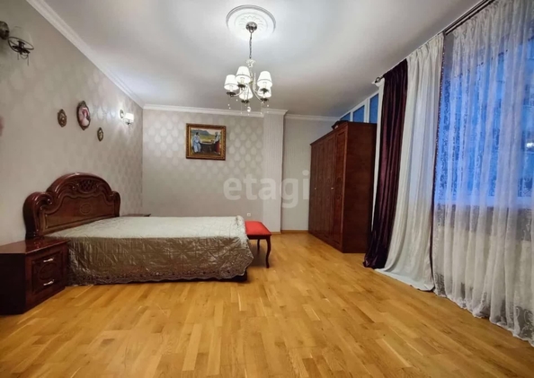 
   Продам 2-комнатную, 83.1 м², Дунаевского И.И. ул, 8

. Фото 9.