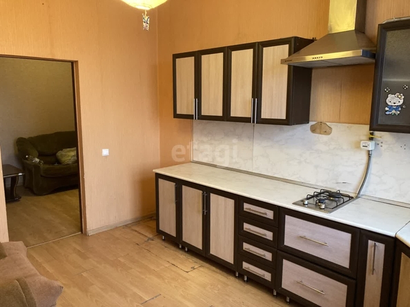 
   Продам 3-комнатную, 86.4 м², Изосимова ул, 20

. Фото 1.