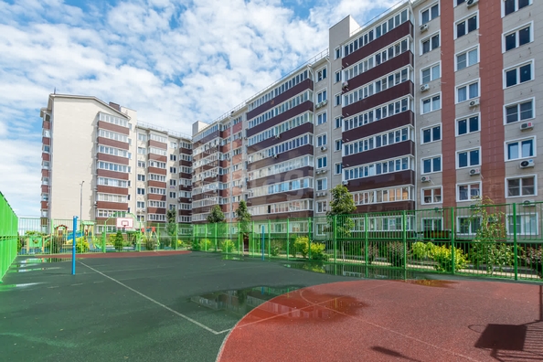 
   Продам 2-комнатную, 53.3 м², краеведа Соловьёва В.А. ул, 6/2

. Фото 19.