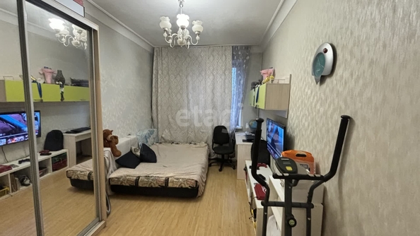 
   Продам 2-комнатную, 53 м², Красная ул, 206

. Фото 5.