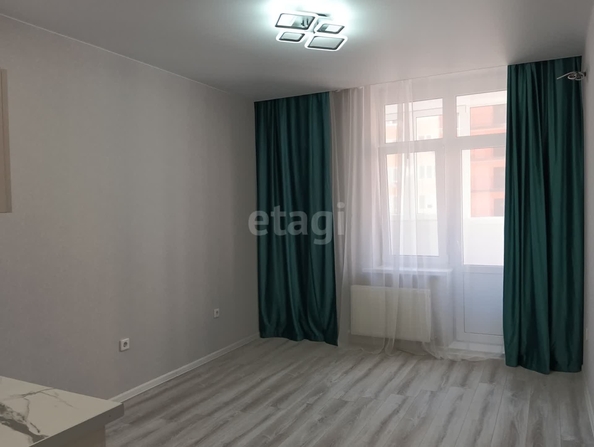 
   Продам студию, 24 м², Героя Яцкова И.В. ул, 19/1

. Фото 1.