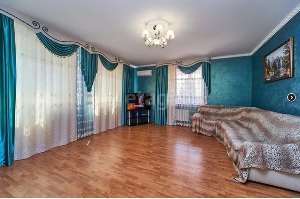 
   Продам дом, 274 м², Краснодар

. Фото 8.