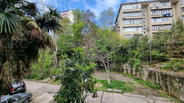 
   Продам 1-комнатную, 41 м², Возрождения ул, 14

. Фото 12.