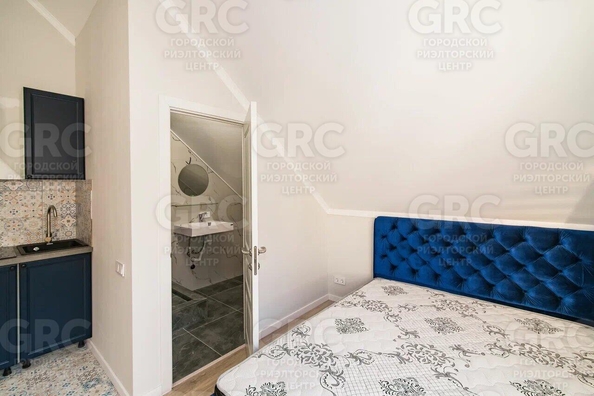 
   Продам 1-комнатный апартамент, 22 м², Виноградная ул, 216

. Фото 4.