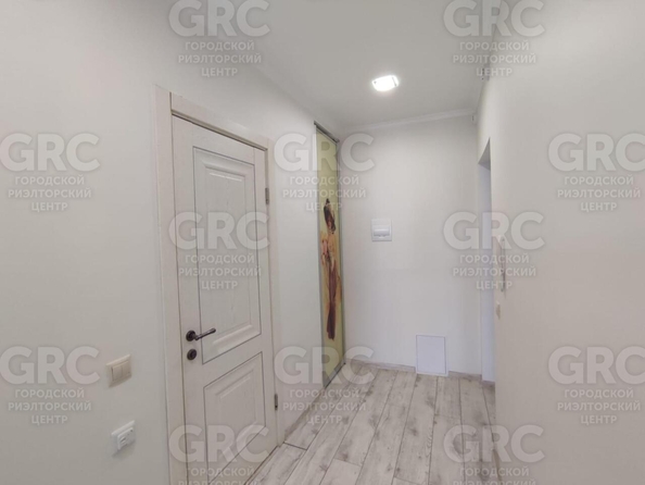
  Продается 1-комн. квартира, 35 м², Учительская ул, д. 9
. Фото 40.