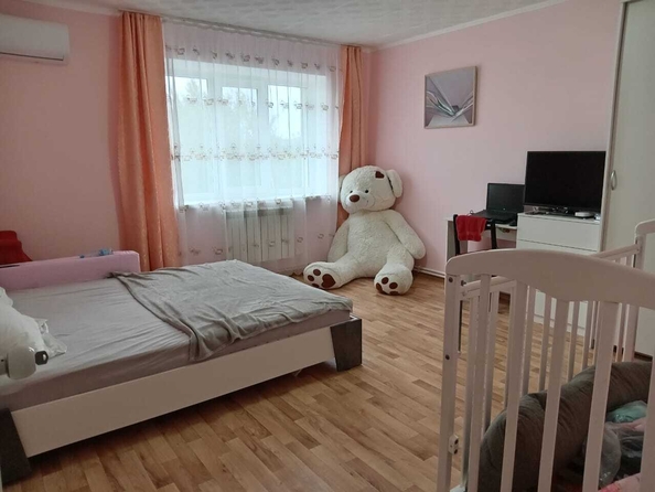 
   Продам дом, 220 м², Витязево

. Фото 3.