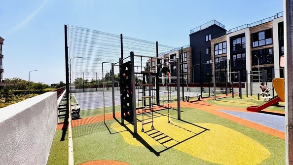 
  Продается 1-комн. квартира, 42 м², Промышленная ул, д. 2
. Фото 3.