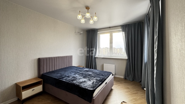 
   Продам 1-комнатную, 50 м², Ветеранов ул, 85/5

. Фото 3.