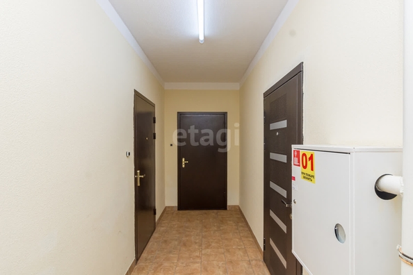 
   Продам 1-комнатную, 42.6 м², Лаврова ул, 8/2

. Фото 21.